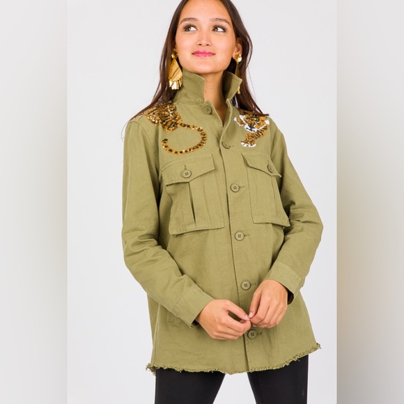 {SOLD} SEQUIN TIGER CARGO POCKET FRONT UTILITY JACKET - OLIVE - Picture 6 of 12